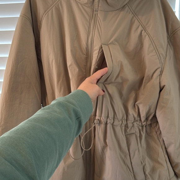 Old Navy Cinched Waist Jacket - Picture 2 of 4